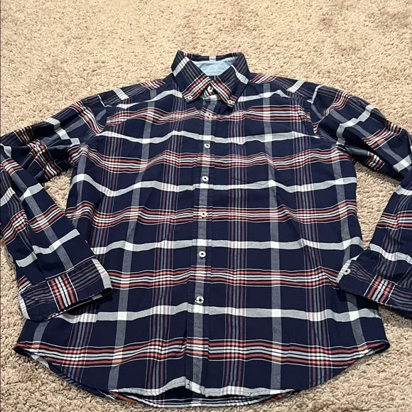 Men's Bundle. Vineyard Vines and More! - Picture 15 of 16